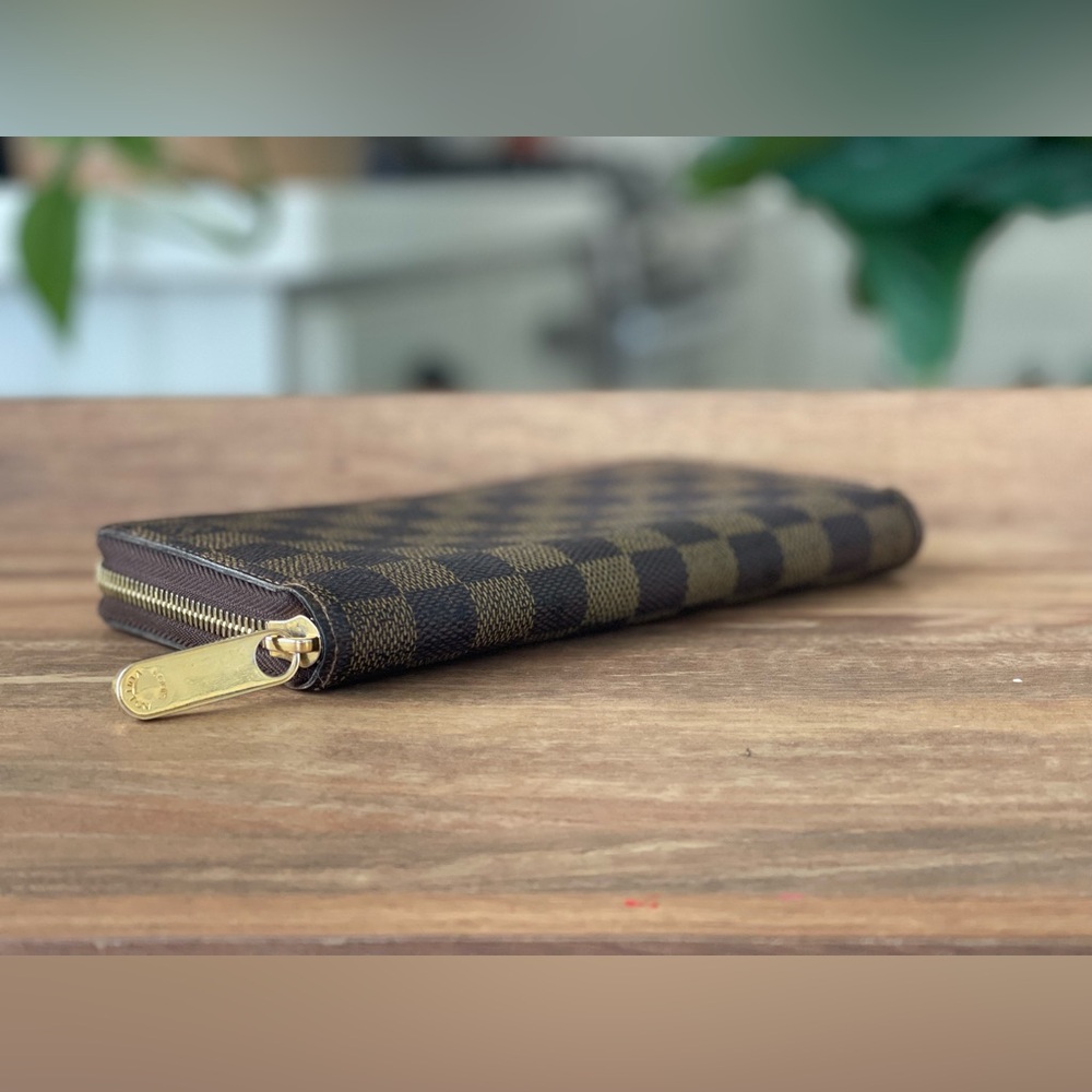 Authentic Louis Vuitton Damier Ebene Zip Around Long Wallet - Picture 2 of 14